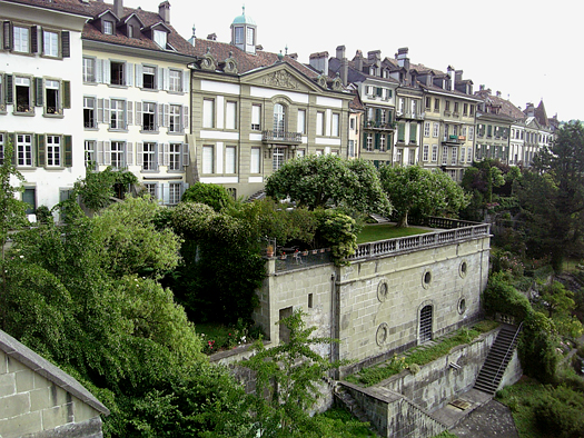 �j���[�f�b�N�����