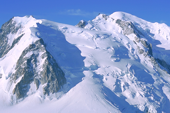 �E���烂���E�u����4807�@�����E���f�B4465���@�����u�����E�f���E�^�L���[��4248��