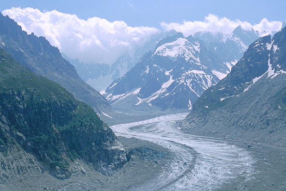 ���[���E�h�E�O���X�X�͂ƃO�����h�E�W�����X4208��